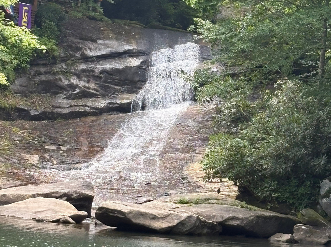 Lake Glenville Scenic Waterfall Cruises-Cashiers必去景点