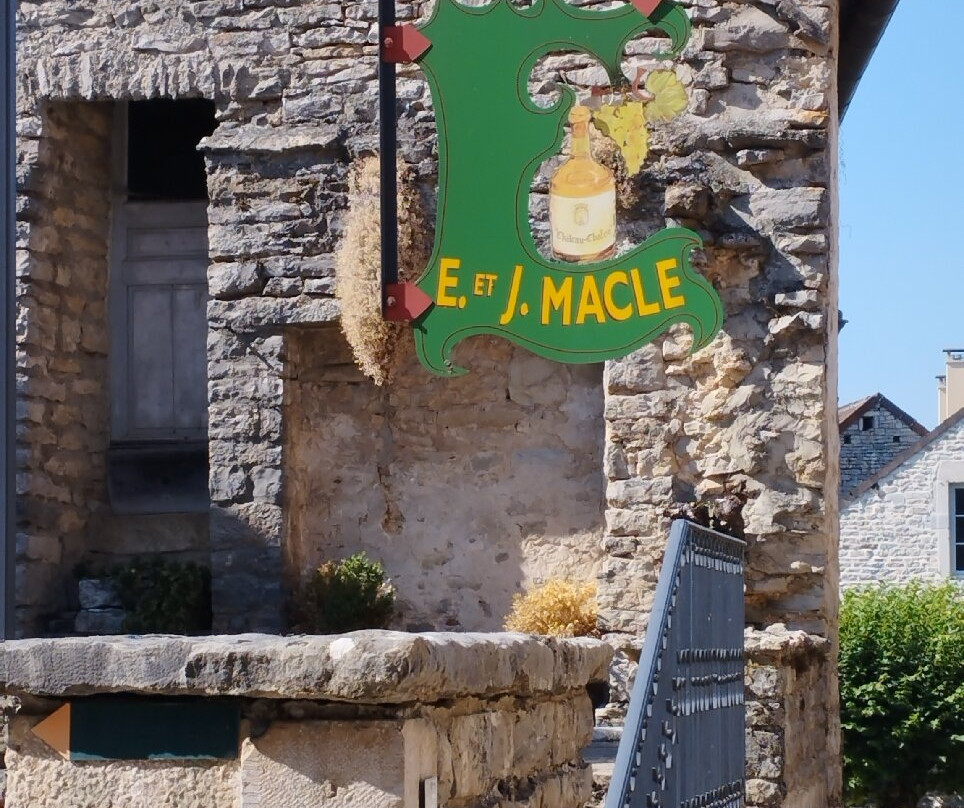 Macle Jean-Chateau Chalon必去景点