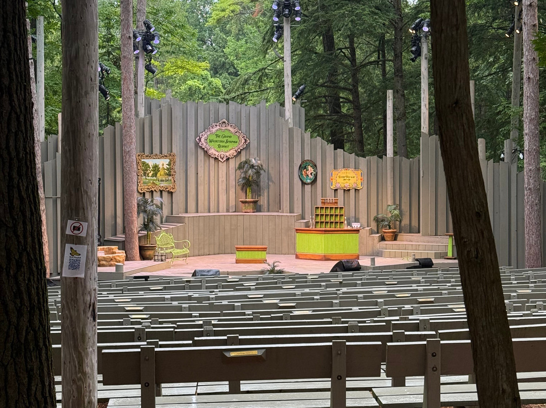 Northern Sky Theater-Fish Creek必去景点