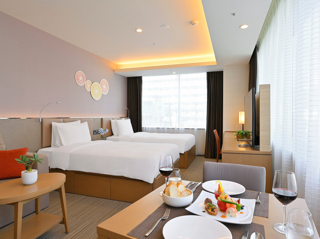 Holiday Inn & Suites 新大阪假日套房酒店