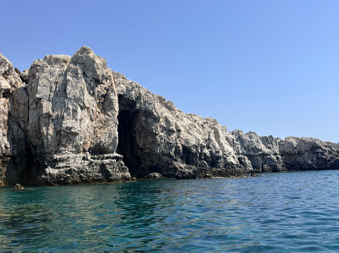 𝗕𝗹𝘂𝗲 𝗟𝗶𝗴𝗵𝘁 𝗪𝗮𝘁𝗲𝗿𝘀𝗽𝗼𝗿𝘁𝘀 𝗥𝗵𝗼𝗱𝗲𝘀-Afandou必去景点