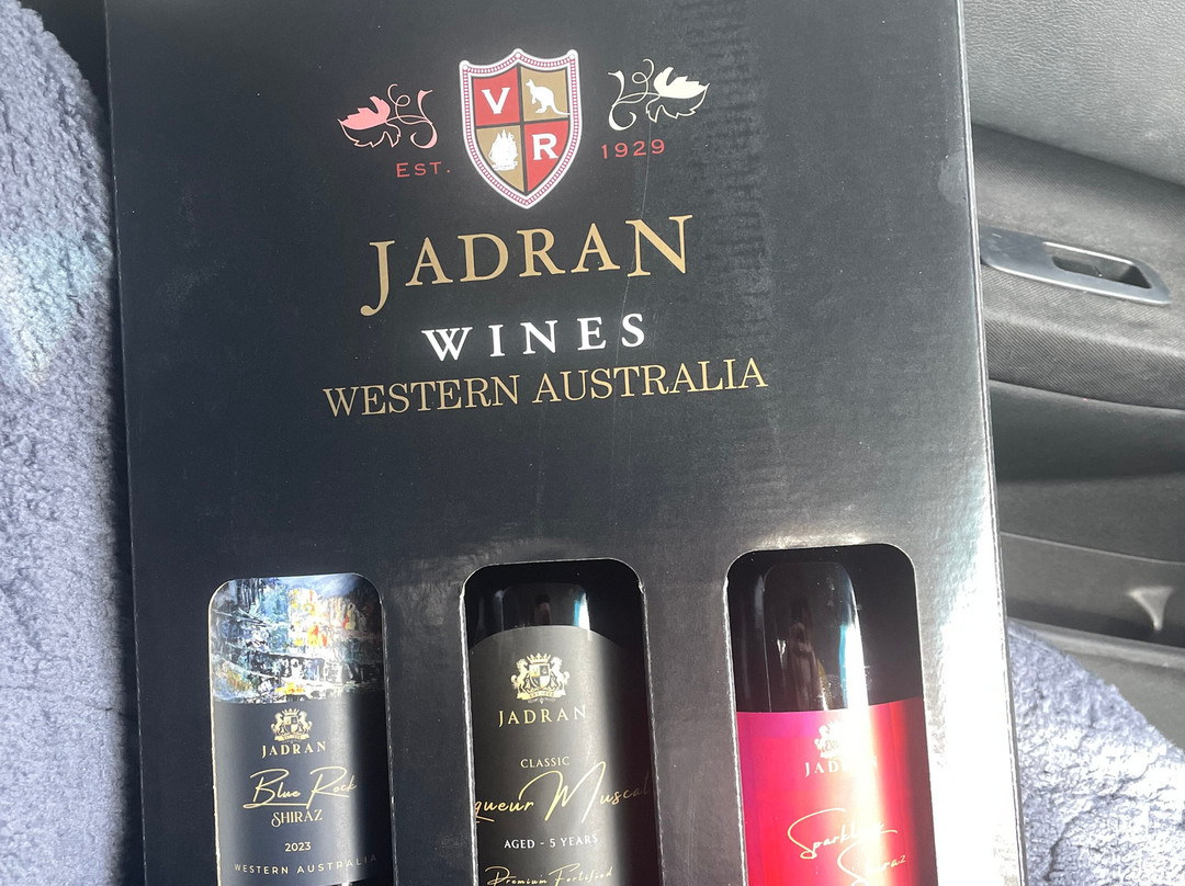 Jadran Wines-Orange Grove必去景点