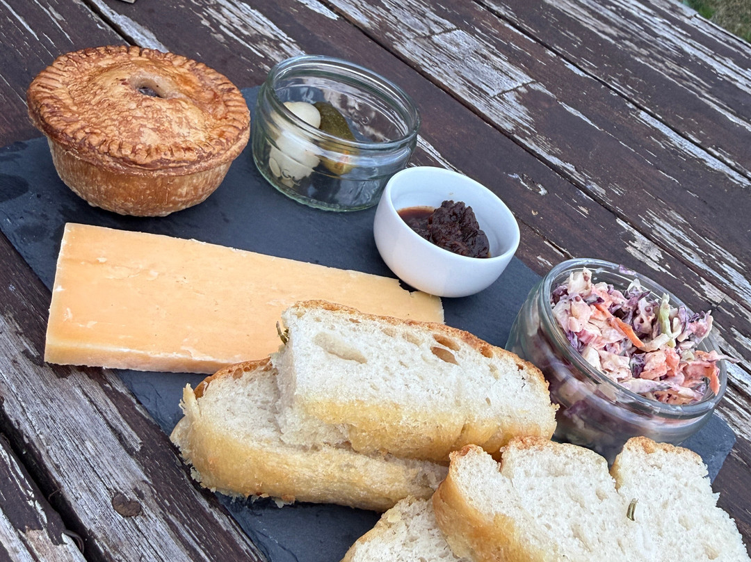 Alkington Cidery-Wotton-under-Edge必去景点