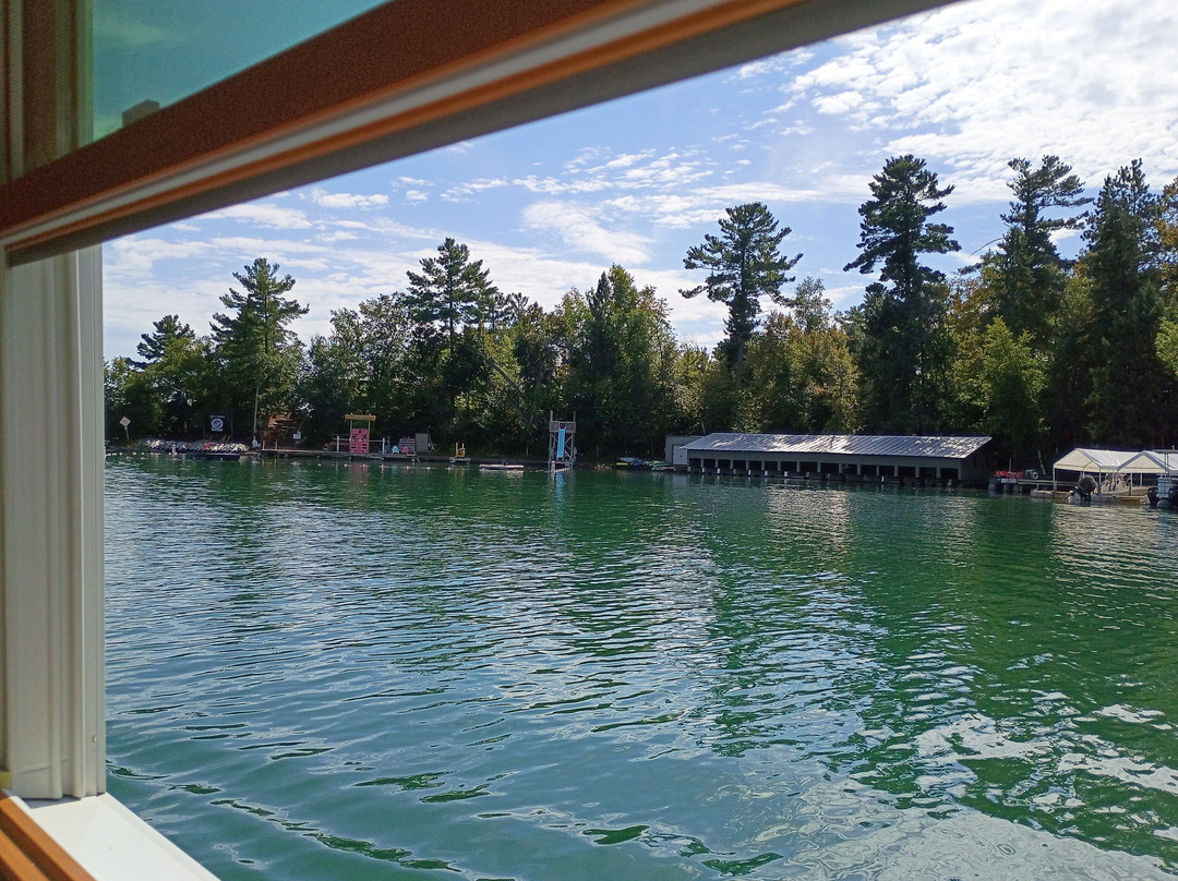 Clear Water Harbor Boat Cruises-Waupaca必去景点