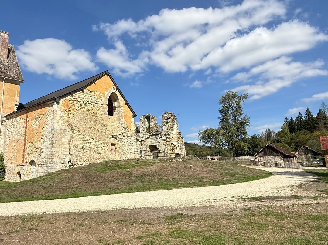 Abbaye de Mortemer-Haute-Normandie必去景点
