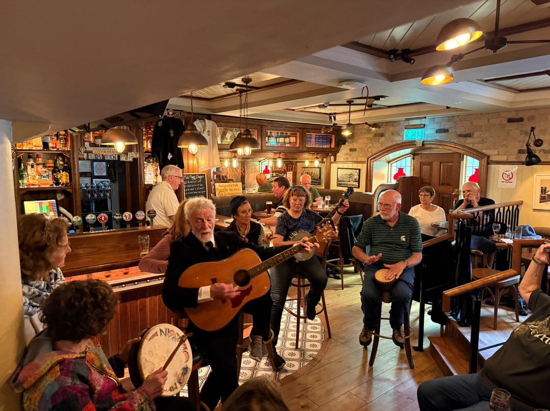 Malzards Pub-Stoneyford必去景点