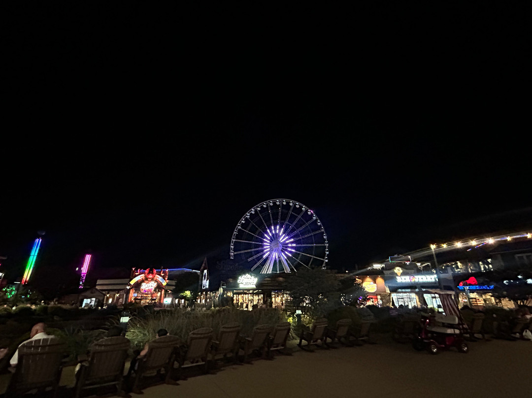 The Island in Pigeon Forge-皮金福奇必去景点