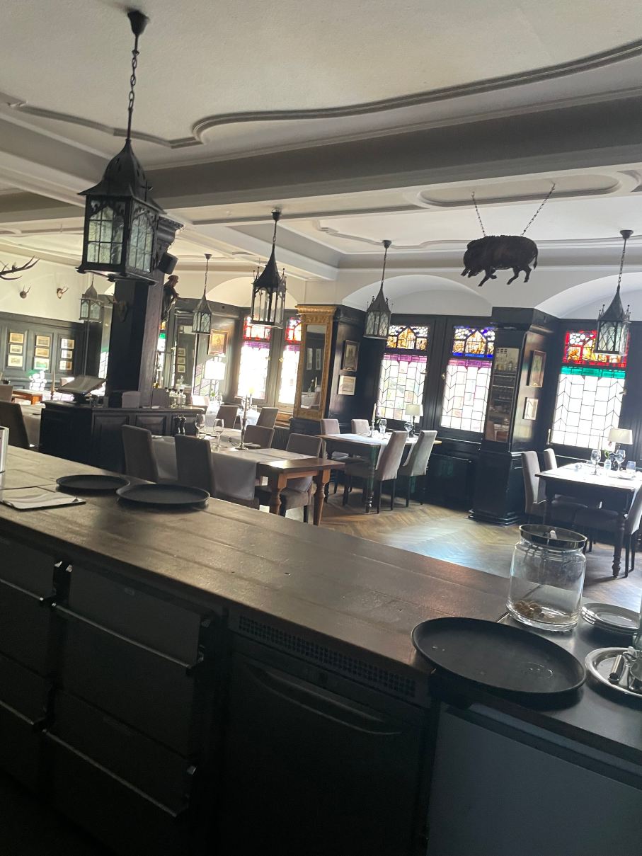浪漫巴巴罗萨酒店-旅行者