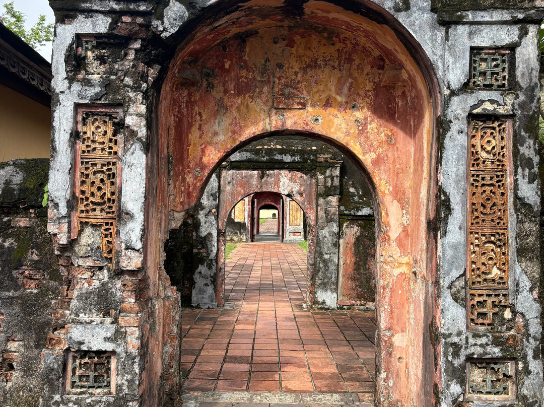Hue Private Excursions-顺化必去景点