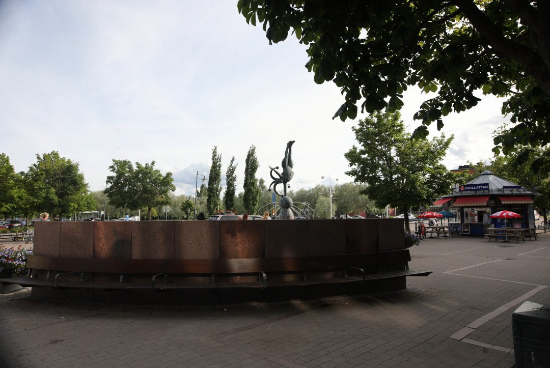 Sculpture de la fontaine Gycklaren-法伦必去景点