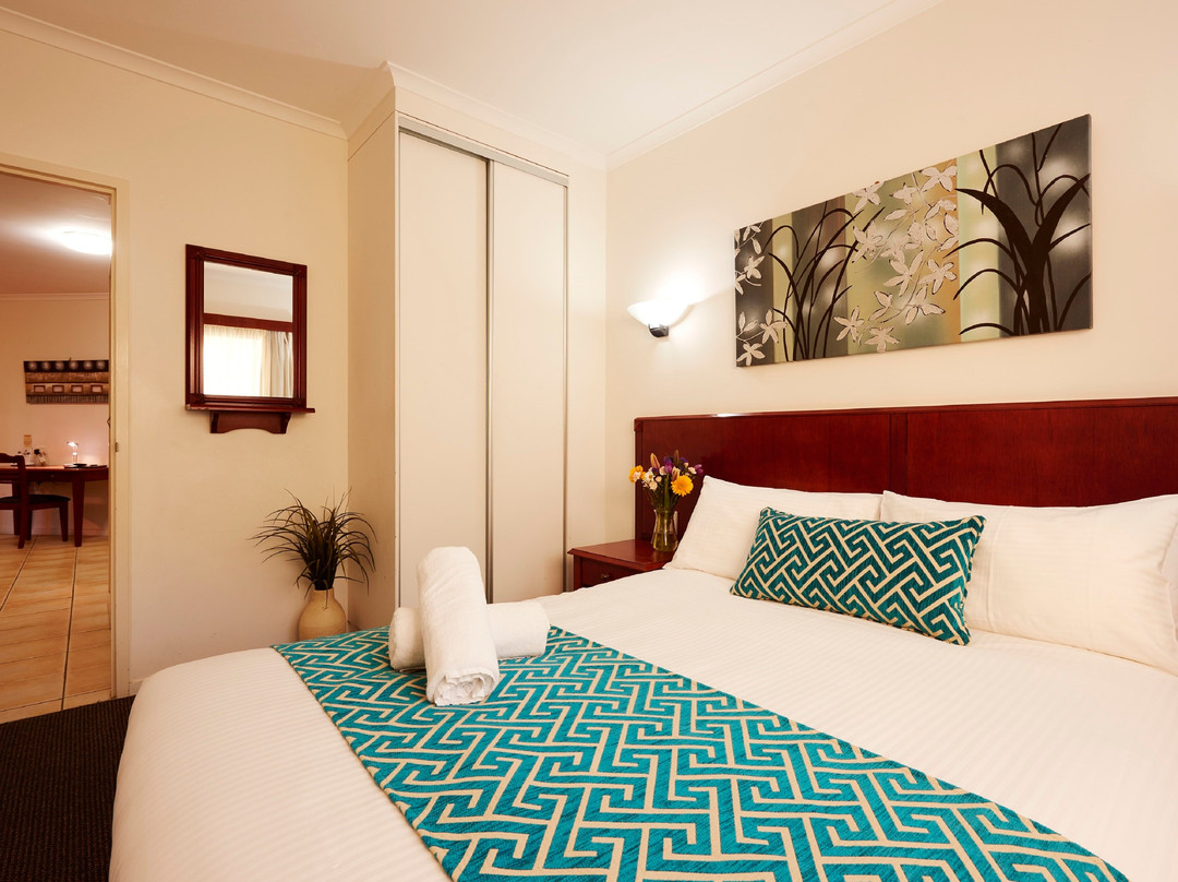 Coffee House Apartment Motel主图