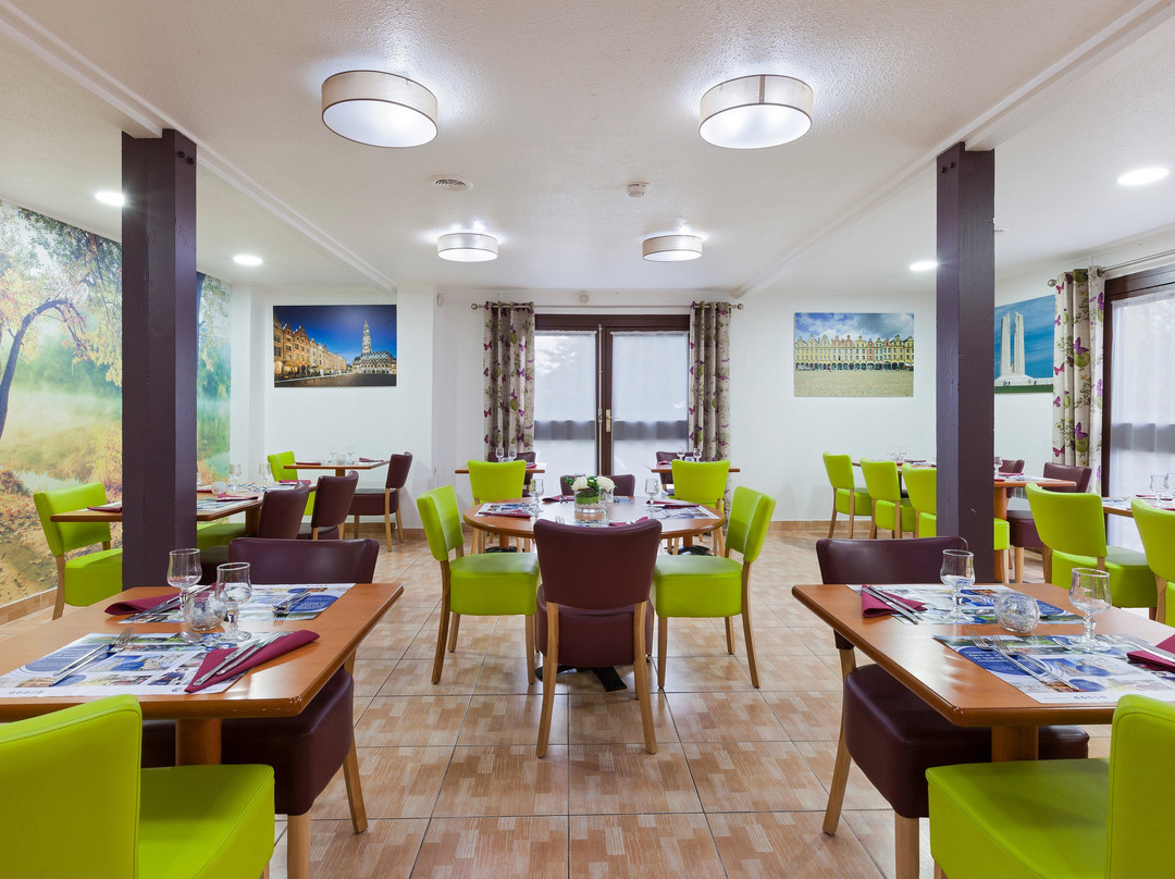 Brit Hotel Essentiel Arras