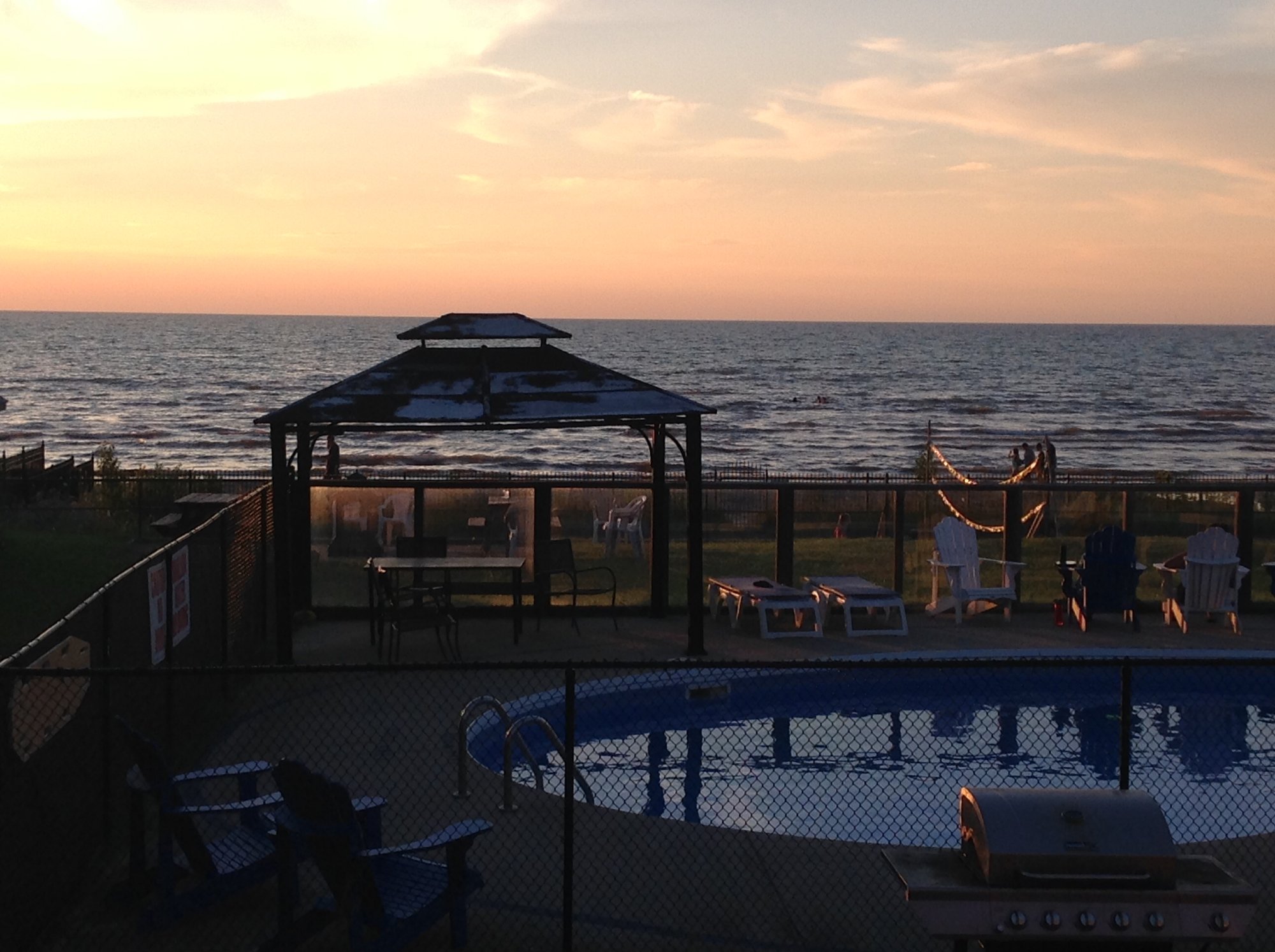 Bayfront Beach Resort-官方