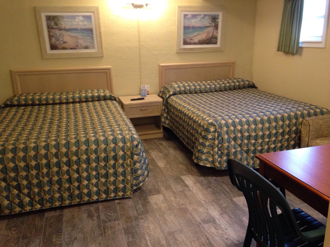 Tropicana Motel