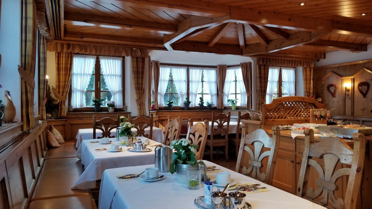 Hotel Neuwirt-官方