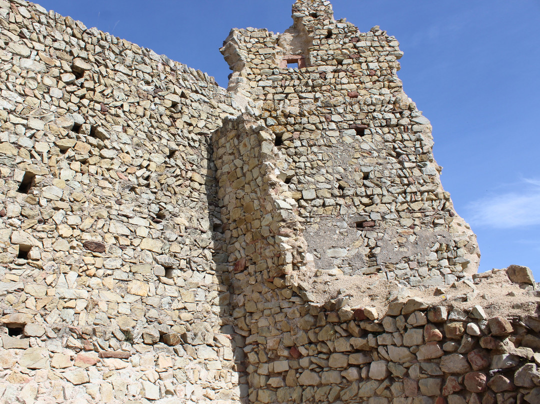 Castell De Montbui景点图片