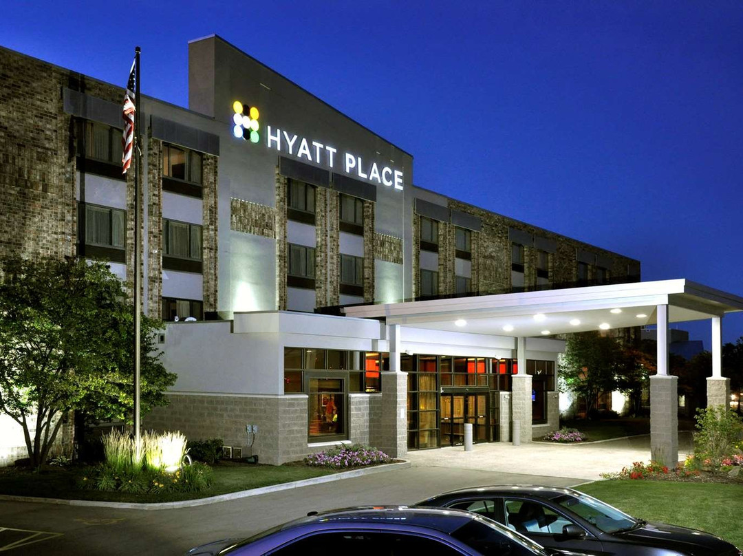 Hyatt Place Milwaukee Airport主图