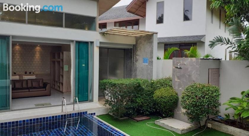 Areeca Mahogany Zone