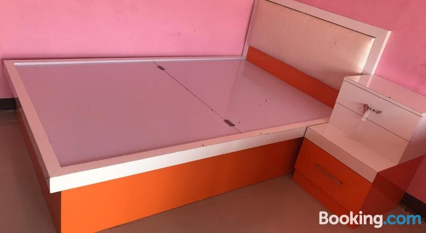 Ssp Cottage and Lodgh