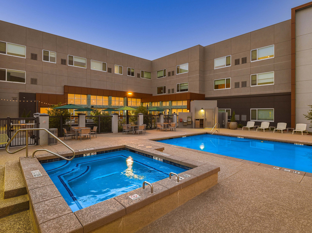 Element Sedona主图