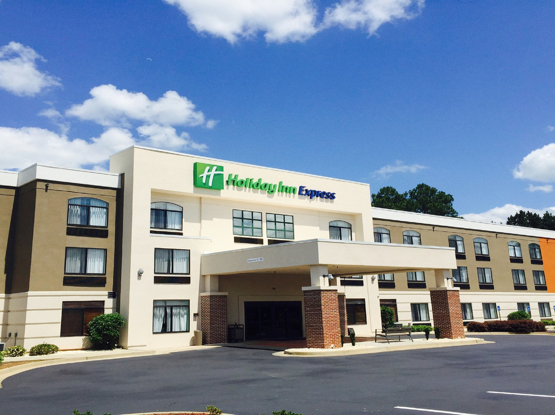 Holiday Inn Express Madison By IHG主图