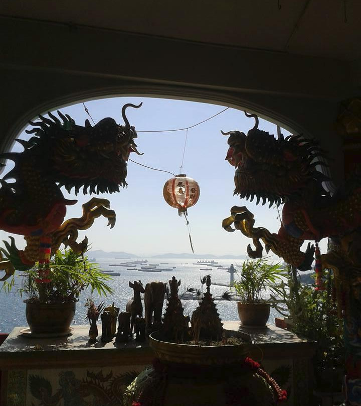 Wat Tham Yai Prik