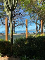 Capitán Suizo Beachfront Boutique Hotel主图