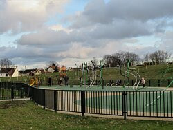 Parc de la Fosse Maussoin-Clichy-Sous-Bois必去景点