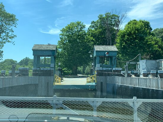 Chester-Hadlyme Ferry-Hadlyme必去景点