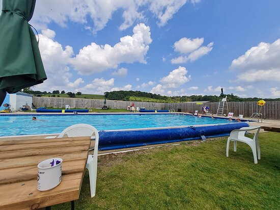 Helmsley Open Air Pool景点图片