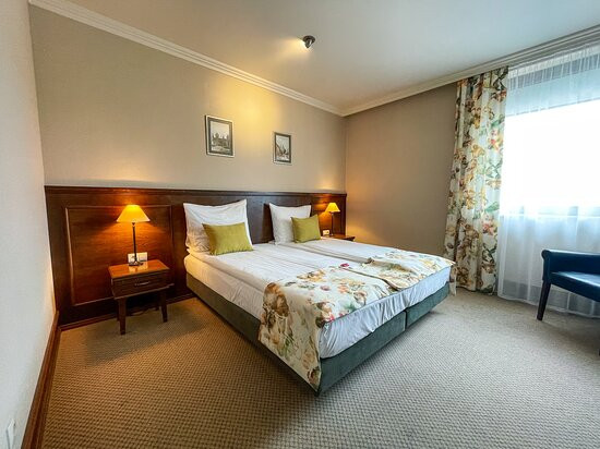 Park Hotel & Fitness Club Rzeszow主图