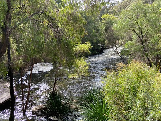 Cascades-彭伯顿必去景点