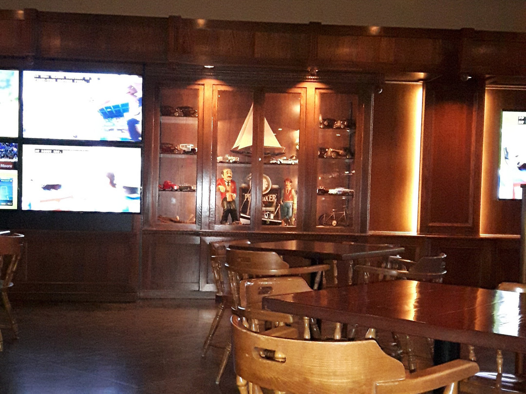 Black Diamond Hotel主图