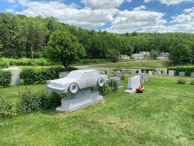 Hope Cemetery-Barre必去景点