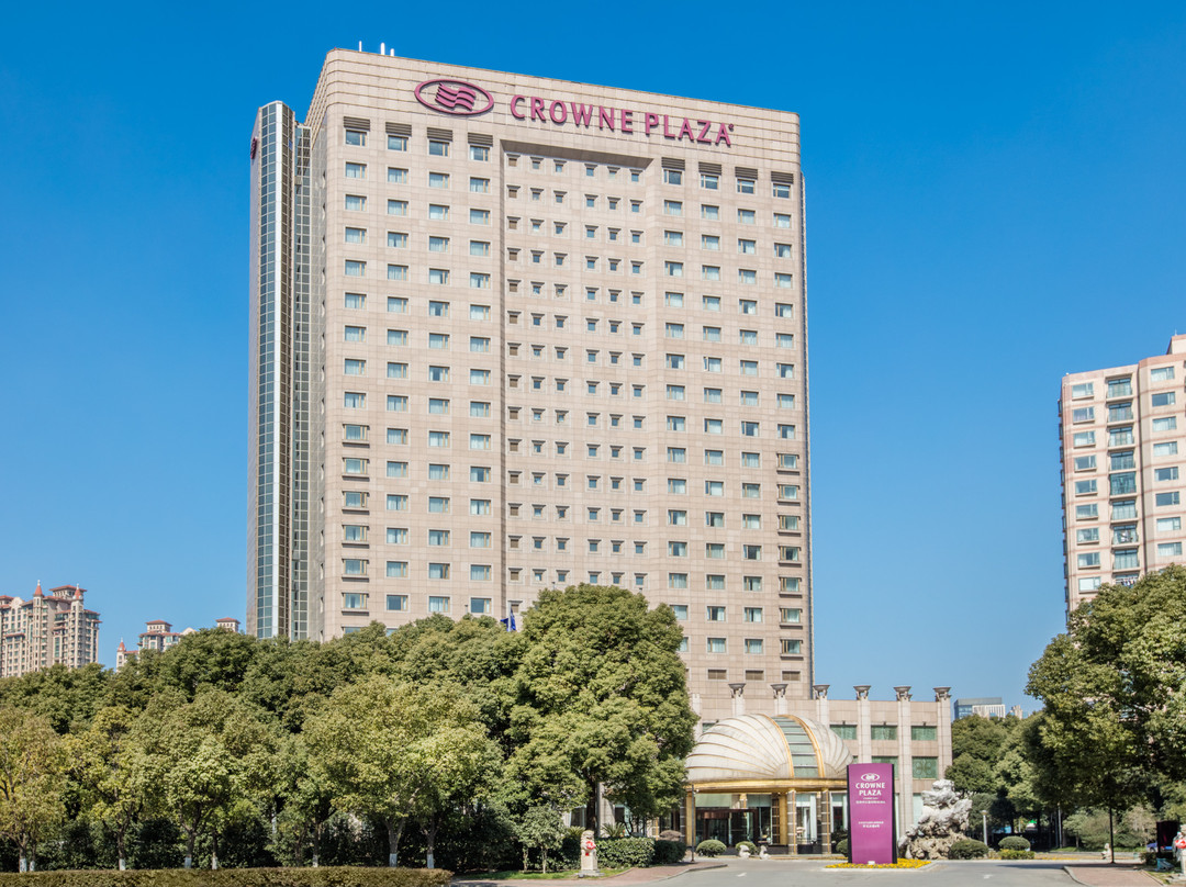 中江广场皇冠假日酒店