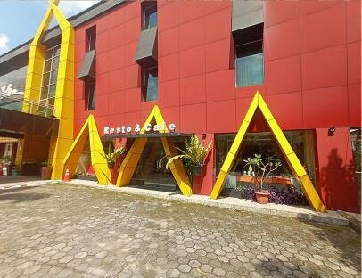 Living World Pekanbaru