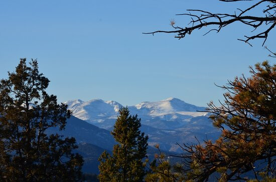 Mount Falcon Castle Trail景点图片
