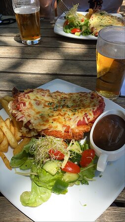 The Victoria Hotel Rutherglen主图