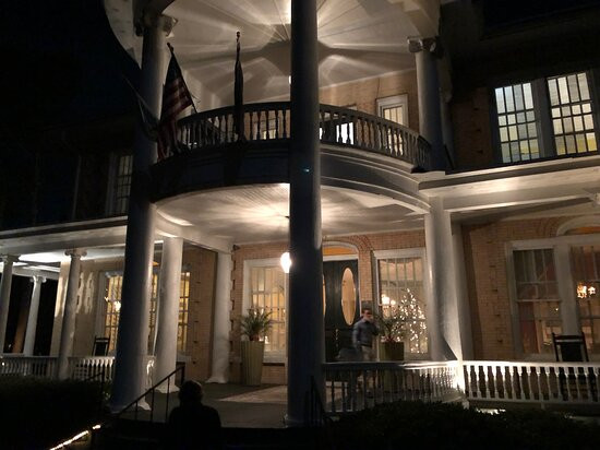 Abingdon Manor Inn and Restaurant主图