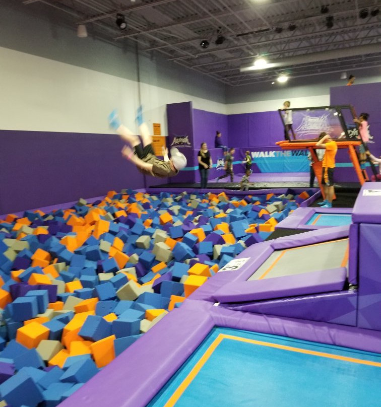 Altitude Trampoline Park Gastonia-加斯托尼亚必去景点