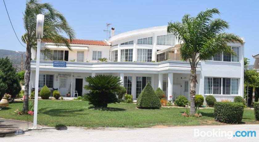 Miloi Hotel & Apartments主图