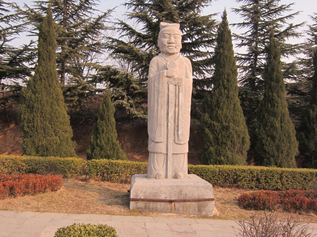 西安秦东陵-西安市必去景点