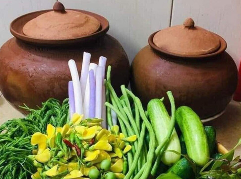 Authentic Food Tours : Southeast Asia Bites and Activities-金边必去景点