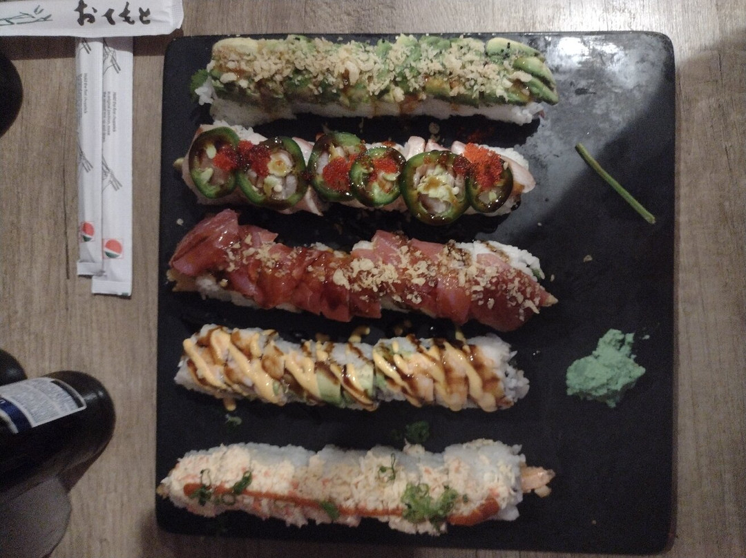 Locals Sushi & Sports Pub - West Ashley