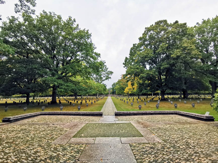 Sandweiler German Military Cemetery, Luxembourg景点图片