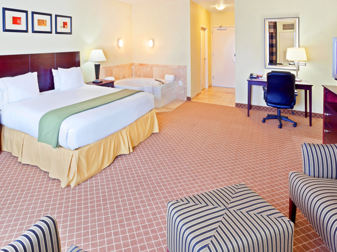 Holiday Inn Express & Suites Chehalis-centralia By IHG主图