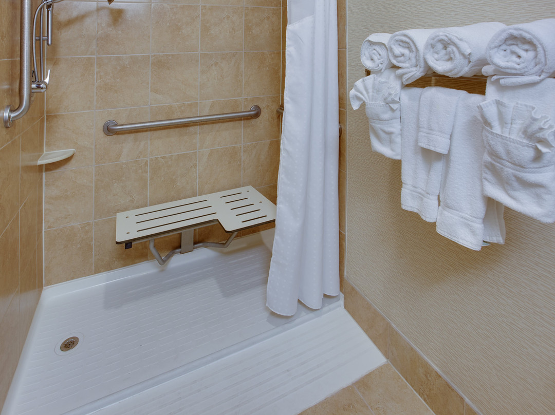 Holiday Inn Express & Suites Laurel By IHG主图
