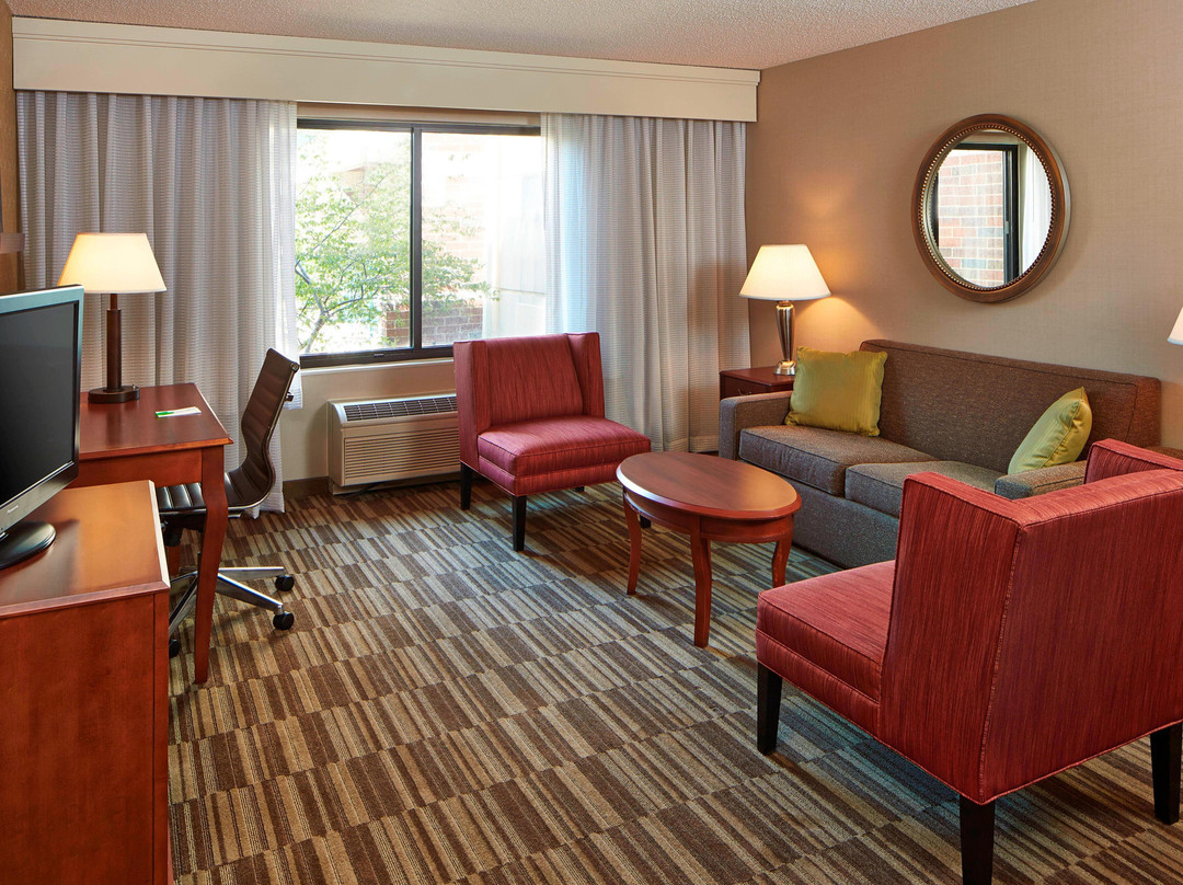 Courtyard by Marriott Minneapolis St. Paul/Roseville主图