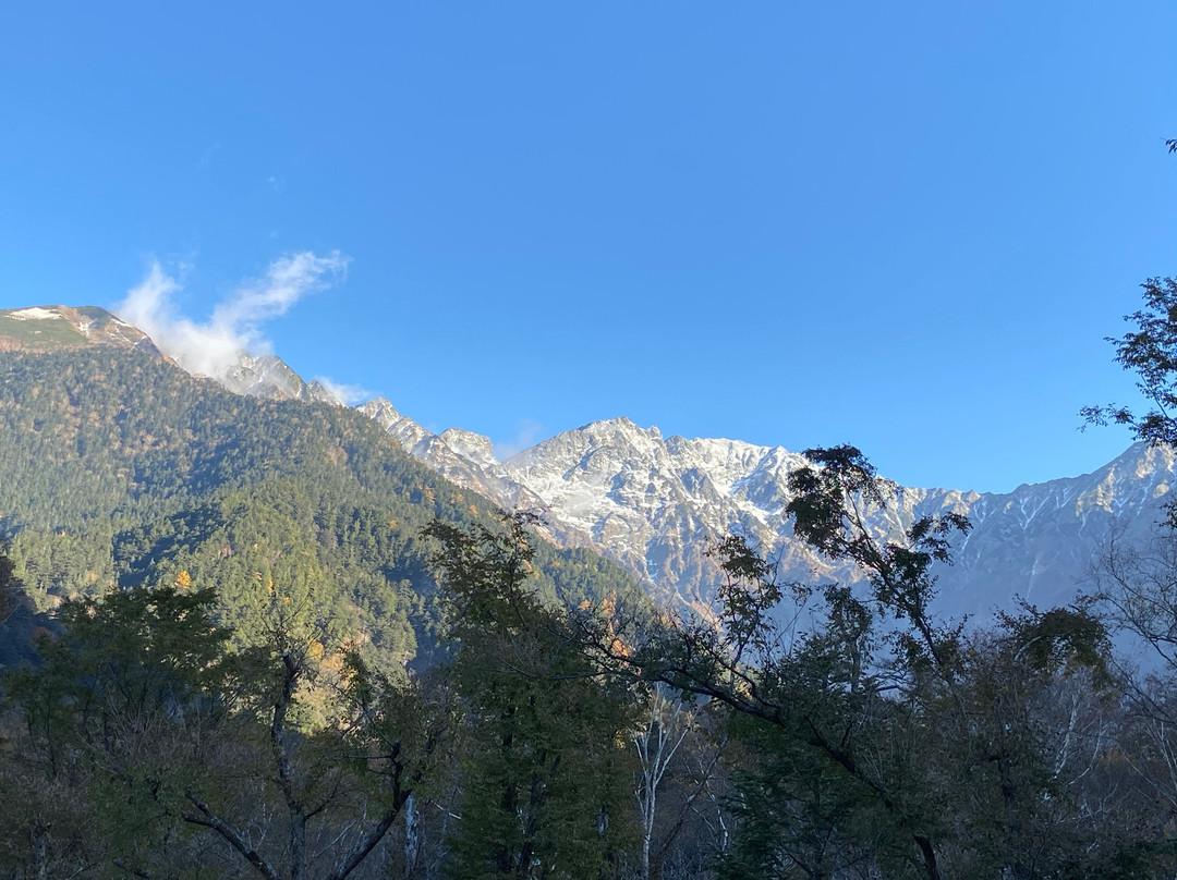 上高地帝国饭店主图