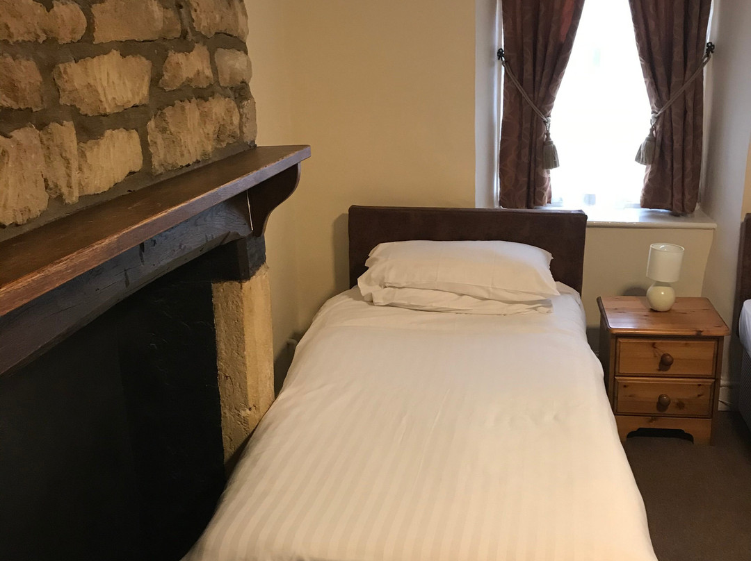 The Black Horse主图